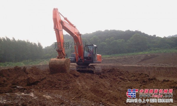 辽宁沈阳挖掘机出租租赁承接市政、园林绿化工程