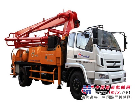 小型臂架泵车/青岛科尼乐重工/小型混凝土泵车