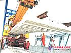 江苏：宁启铁路扬州京杭运河特大桥开始铺轨