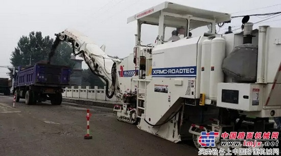 中交西築銑刨機再次助力河南公路建設項目