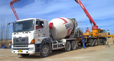三一重工 SY5310GJB1 15方/8×4/欧Ⅲ(日野发动机)搅拌车