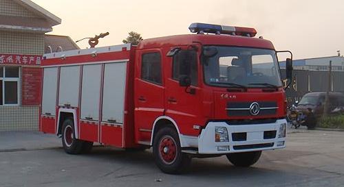 湖北合力 東風天錦泡沫消防車 