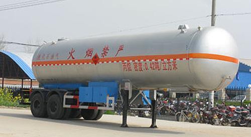 湖北合力 液化氣體運輸半掛車17010kg 