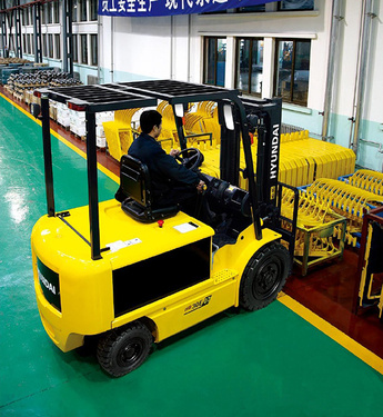 现代重工 HB30E(07) 电瓶叉车